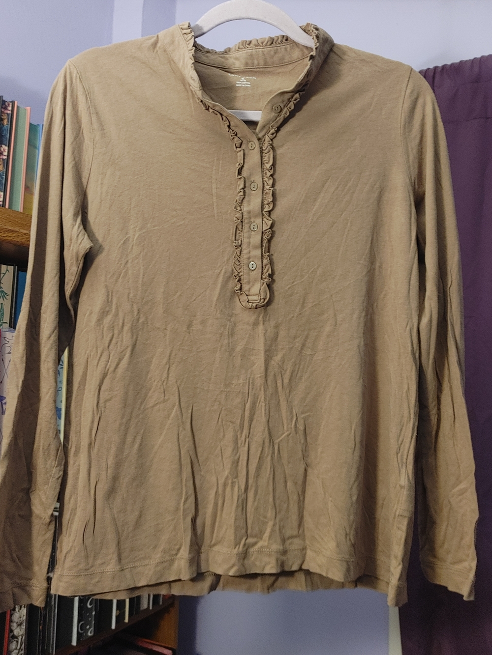 Lands' End Tan Ruffle Trim Long Sleeve Henley Size M